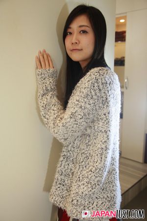 Japanese Teen Toys Pussy Before POV Cock And Creampie - Photo 53