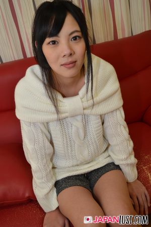 Teen Japanese Amateur Bred POV With Creampie - Photo 20