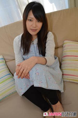 Amateur Japanese Teen From The Country POV Sex - Photo 13