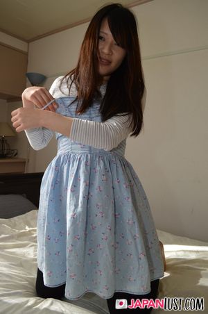 Amateur Japanese Teen From The Country POV Sex - Photo 28