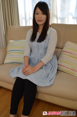 Amateur Japanese Teen From The Country POV Sex - Photo 7