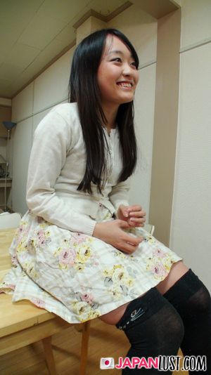 Petite Japan Teen Bends Over For POV Sex And Creampie - Photo 24