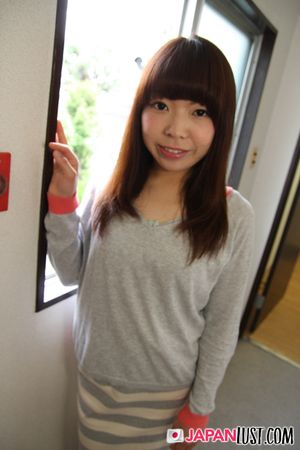 Petite Japanese Teen Shaved And Ready For POV Sex - Photo 708
