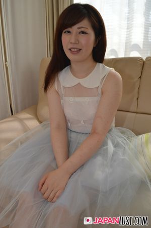 Petite Japanese Teen Loves POV Toys And Creampie - Photo 12