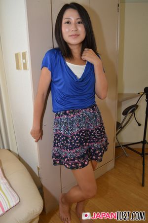 Perky Japanese Teen Gets A Big POV Creampie - Photo 22