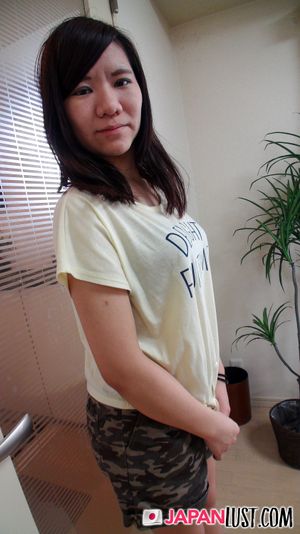 Petite Japanese Teen Gets Her Pussy Used For Creampie - Photo 28