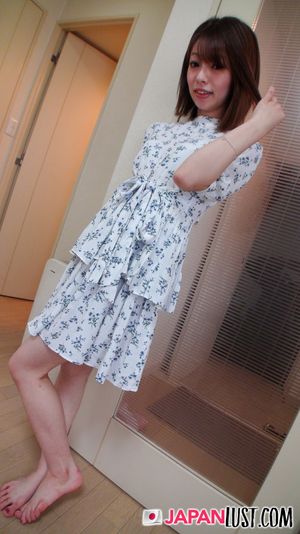 Adorable Skinny Japanese Teen Loves POV Creampie - Photo 22