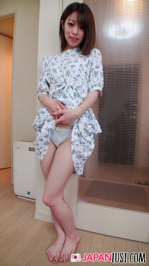 Adorable Skinny Japanese Teen Loves POV Creampie - Photo 39