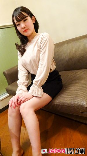 Amateur Japanese Beauty Gets Pussy Licked And Fucked - Photo 28