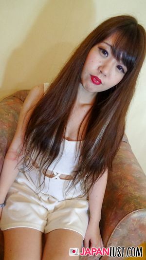 Japanese Amateur Wants A Pussy Full Of POV Creampie - Photo 13