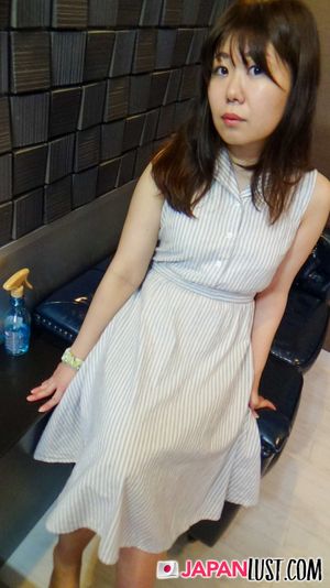 Japanese Teen Stuffs Hairy Pussy With Toys And Dick - Photo 52
