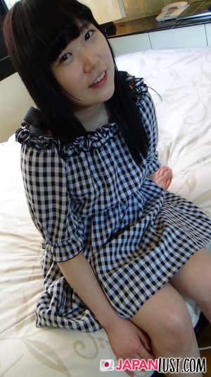 Amateur Japanese Teen Has Hot Body For POV Sex - Photo 158