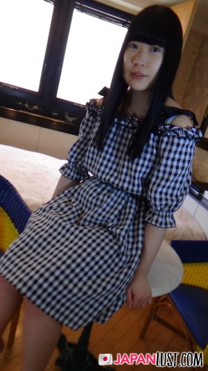 Amateur Japanese Teen Has Hot Body For POV Sex - Photo 42
