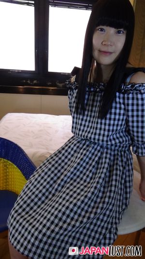 Amateur Japanese Teen Has Hot Body For POV Sex - Photo 54