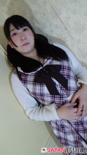 Japanese Teen Squirts On Toys And Creampie - Photo 20