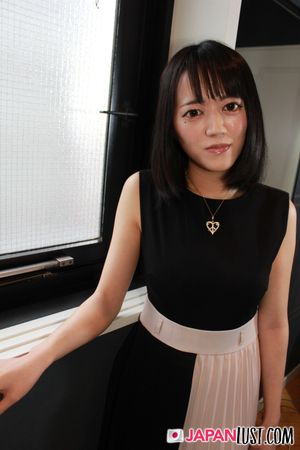 Slender Japanese Amateur Shaved Pussy POV Creampie - Photo 56