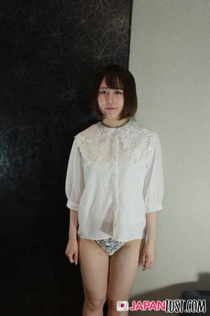 Shaved Pussy Japanese Amateur Bred With Cum POV - Photo 52