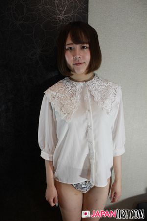 Shaved Pussy Japanese Amateur Bred With Cum POV - Photo 56