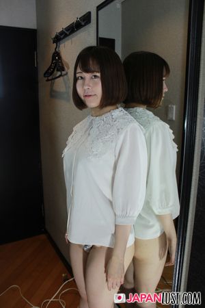 Shaved Pussy Japanese Amateur Bred With Cum POV - Photo 78