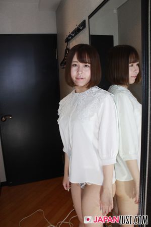 Shaved Pussy Japanese Amateur Bred With Cum POV - Photo 85