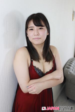 Amateur Japanese Teen On Her Back For Creampie - Photo 66