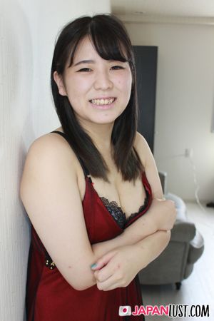 Amateur Japanese Teen On Her Back For Creampie - Photo 68