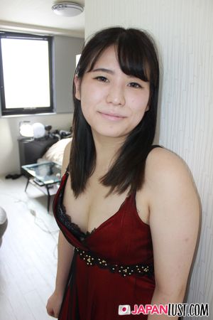 Amateur Japanese Teen On Her Back For Creampie - Photo 86