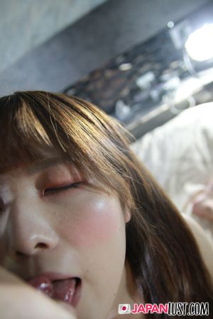 Japanese Teen Wants To Worship Cock And Creampie - Photo 557