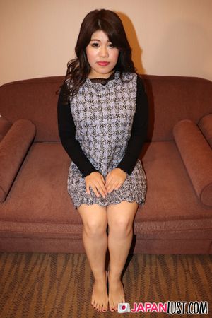 Japanese Amateur Shows Hot Body For POV Sex - Photo 405