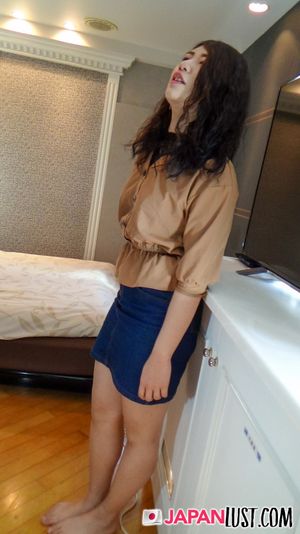 Japanese Teen Drips With Squirt For Toys And Sex - Photo 55