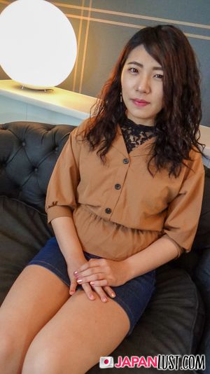 Japanese Teen Drips With Squirt For Toys And Sex - Photo 71