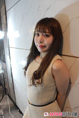 Skinny Japanese Teen Loves Shaved Pussy Pleasure - Photo 35