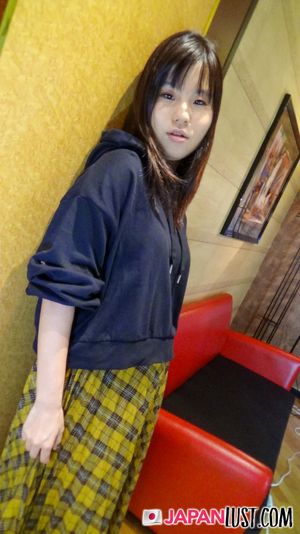 Up Close Japanese Teen POV Creampie - Photo 41