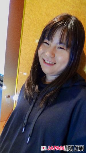 Up Close Japanese Teen POV Creampie - Photo 54
