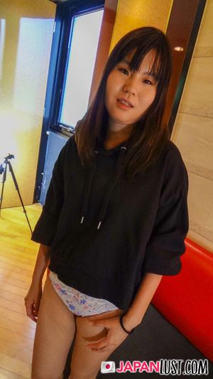 Up Close Japanese Teen POV Creampie - Photo 72