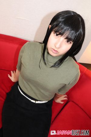 Japanese Amateur Teases Herself For POV Sex - Photo 427