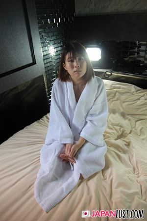 Japanese Amateur Teen Gets Her First POV Creampie - Photo 383