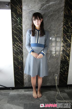 Japanese Secretary Visits For POV Creampie - Photo 40