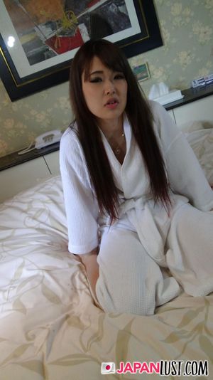 Hot Japanese Teen Gives Her Pussy For POV Creampie - Photo 575