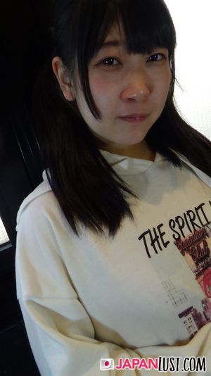 Japanese Teen Squirts For POV Sex And Creampie - Photo 35