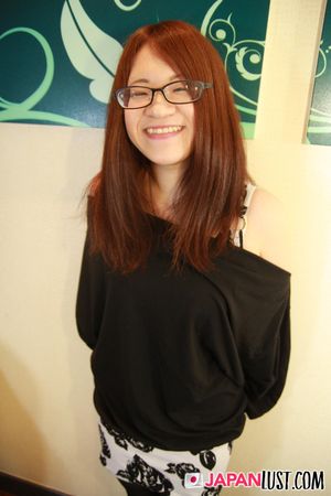 Nerdy Japanese Teen Has A Sexual Appetite - Photo 4