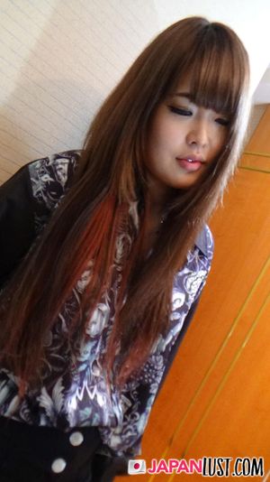 Adorable Japanese Teen Eager For POV Creampie - Photo 13