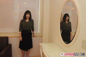 Shy Japanese Amateur With Perfect Natural Body POV Sex - Photo 17