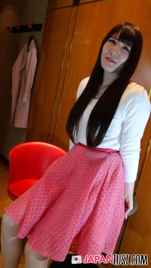 Japanese Teen Reveals Wet Pussy For POV Creampie - Photo 100