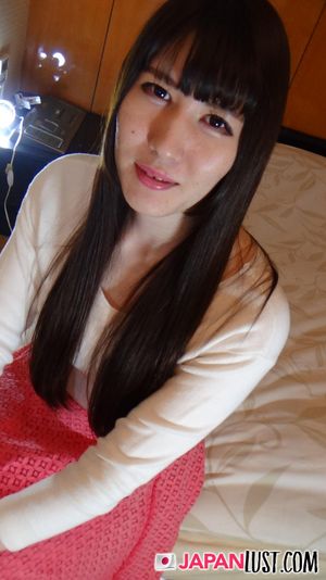 Japanese Teen Reveals Wet Pussy For POV Creampie - Photo 36