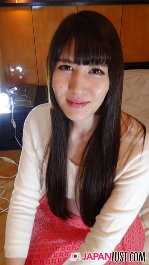 Japanese Teen Reveals Wet Pussy For POV Creampie - Photo 37