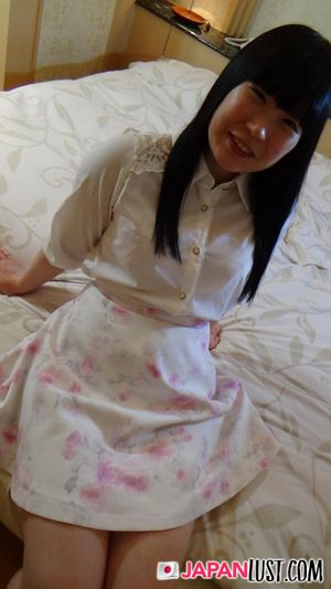 Adorable Japanese Teen Filled With POV Creampie - Photo 27