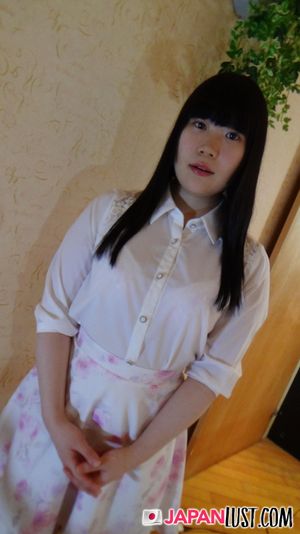 Adorable Japanese Teen Filled With POV Creampie - Photo 3