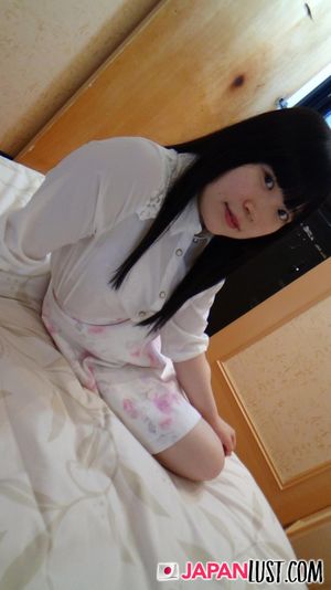 Adorable Japanese Teen Filled With POV Creampie - Photo 74