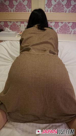 Japanese Amateur Wants Her Hairy Pussy Pounded - Photo 36